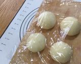 Foto langkah ke 9 dari resep Chocolate Snowflake Bread.