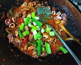 Foto langkah ke 7 dari resep Cumi Saus Padang.