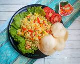 Foto langkah ke 4 dari resep Nasi Goreng Sayur.