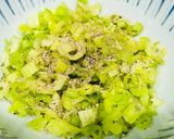 芹菜餅（素）的食譜步驟2照片