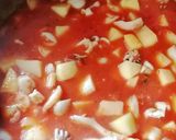 Foto del passaggio 3 della ricetta Seppie, piselli e patate