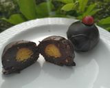 A picture of step 7 of Fusion rum balls.