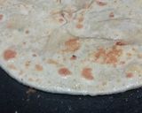 A picture of step 4 of Paneer Paratha.