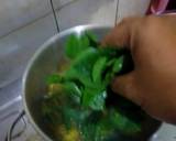 Cara Membuat Sayur bening labu parang daun katuk 4