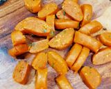 A picture of step 2 of Gawar dhokli ki Sabzi.