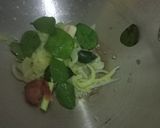 Foto langkah ke 2 dari resep Tomyam bumbu instan.