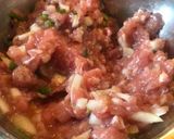 รูปขั้นตอนการทำที่ 1 ของ เบอเกอร์หมูกับเห็ดไวท์ครีมซอสคีโต