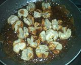 Foto langkah ke 5 dari resep Bakso Goreng Saus Pedas.