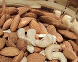 હેલ્ધી અંજીર શેઇક ફુલ ઓફ નટ્સ(Healthy anjir shake full of nuts recipe in gujarati) રેસીપી સ્ટેપ1ફોટો