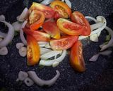 Foto langkah ke 2 dari resep Tomat Telur Healthy Comfort Food (Tomato Egg Stir Fry).