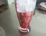 Cara Membuat Es Strawberry Yakult 3