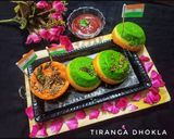 A picture of step 11 of Tiranga Dhokla.