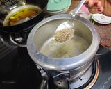 A picture of step 1 of Lauki alsi ki dal.