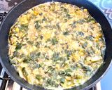 Foto del paso 6 de la receta: Tortilla de cebollín y atún
