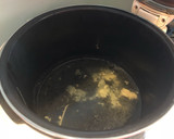 Foto del paso 2 de la receta: Levanta muerto o caldo de pollo