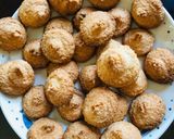 Hình bước làm 4 của món Bánh cookie dừa sấy siêu dễ làm