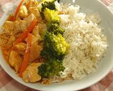 Foto del paso 4 de la receta Pollo agridulce con brócoli y arroz aromático
