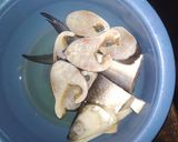 Foto langkah ke 1 dari resep Sayur tempoyak ikan bandeng.
