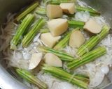 कोलंबी कालवण (kolambi kalwan recipe in marathi) रेसिपी स्टेप 2 फोटो 