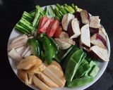 A picture of step 1 of Paanch Mishali Torkari (Mix Veg).