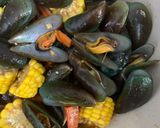 Foto langkah ke 4 dari resep Kerang Hijau Saus Padang 👍🏼✨.