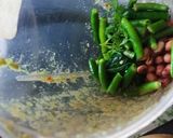 A picture of step 3 of Pudina and spinach chutney.