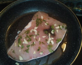 Foto del paso 1 de la receta: Pez espada al ajillo