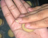 கண்டன்ஸ்டு மில்க் பால்ஸ் (பன்) ரெசிபி ஸ்டேப் 5 புகைப்படம்