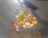 Foto langkah ke 2 dari resep Mie nyemek ala resto.