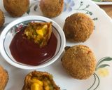 A picture of step 11 of Corn Cheese Balls.