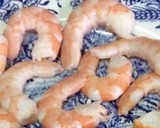 Foto del paso 1 de la receta: Niguiris de salmón y langostinos 🍣