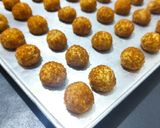 Foto langkah ke 4 dari resep Palm Cheese Cookies.
