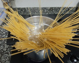 Foto del paso 1 de la receta: Spaghetti a la carbonara con huevo