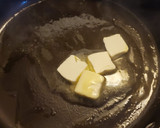 Foto del paso 2 de la receta: Camarones al ajillo🌺