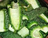 करेला (karela recipe in Hindi) रेसिपी चरण 1 फोटो
