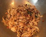A picture of step 3 of Methi Matar Aloo.