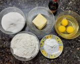 Foto del paso 1 de la receta: Budín Cuatro Cuartos de Vainilla