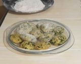 A picture of step 7 of Methi thepla.