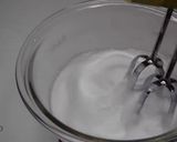 A picture of step 3 of Japanese Souflè Pancakes.