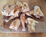 Foto langkah ke 4 dari resep Ayam masak kecap rasa panggang.