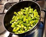 A picture of step 1 of Bhindi Do Pyaaza.