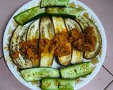 Gambar langkah 2 resipi Terung & Timun Bakar.