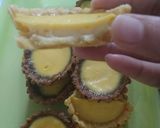 Foto langkah ke 6 dari resep Pie Susu Ekonomis Enak Renyah.