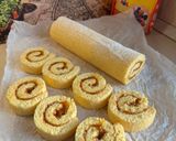 Gluténmentes piskótatekercs baracklekvárral Schär Mix C lisztből recept fázis 6 fotója
