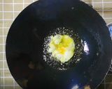 Foto langkah ke 1 dari resep Nasi Telur Spesial Dengan Ebi dan Lobak Manis.