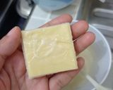 Foto langkah ke 3 dari resep Ide bekal anak - Roti Panggang Abon.