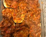 Foto del paso 4 de la receta: Pastel de berenjenas con papas y relleno de salsa de tomate y carne