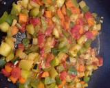Foto del paso 3 de la receta: Lomo de cerdo en salsa de verduras