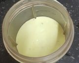 A picture of step 2 of Aligator Pear Milkshake.
