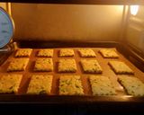 A picture of step 5 of Crispy Scallion Crackers.